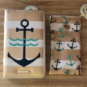 Spartina 449 wallet and sunglass case bundle